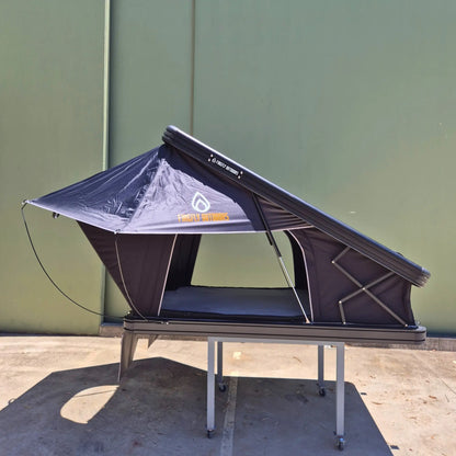X-Fire Hardshell Rooftop Tent + 300W Solar